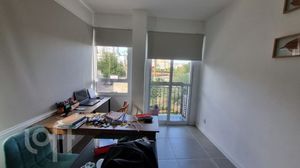 Image 15 - 878053