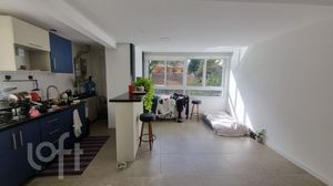 Image 10 - 878053