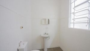 Image 3 - 878054