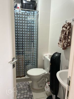 Image 7 - 878058