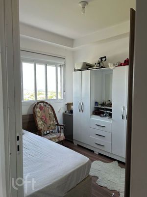 Image 19 - 878058