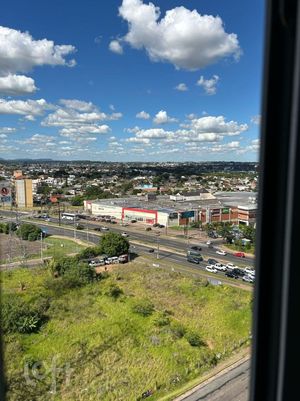 Image 17 - 878067