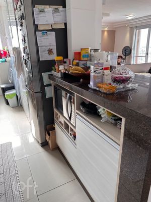 Image 8 - 878072