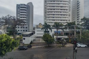Image 9 - 878073