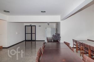 Image 70 - 878074