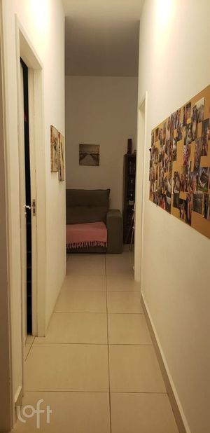 Image 7 - 878076