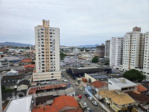 Image 14 - 878092