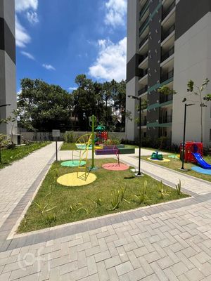 Image 12 - 878096
