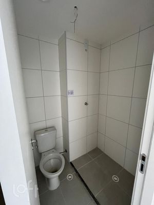Image 9 - 878096