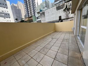 Image 8 - 878107