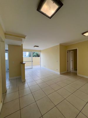 Image 1 - 878107