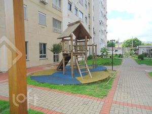 Image 13 - 878123