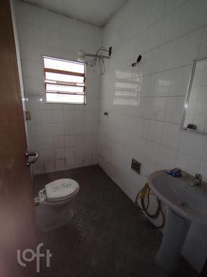 Image 4 - 878124