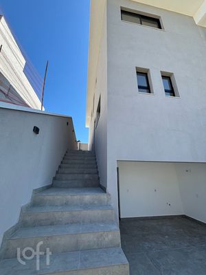 Image 18 - 878127