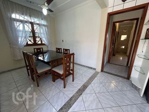 Image 7 - 878130