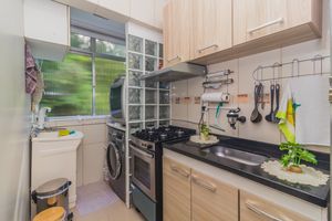 Image 9 - 878136