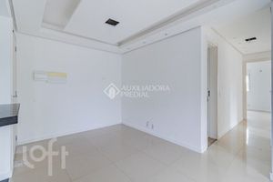 Image 5 - 878158