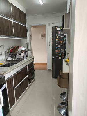 Image 3 - 878170