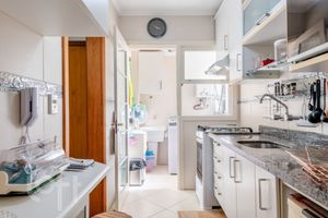 Image 15 - 878171