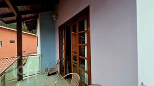 Image 18 - 878177