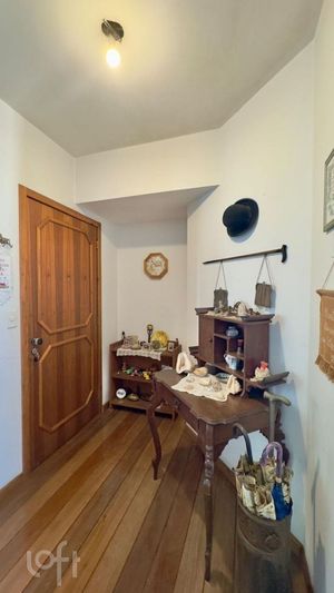 Image 14 - 878183