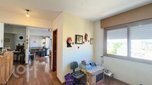 Image 8 - 878183