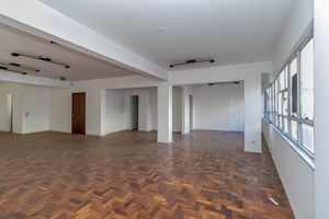 Image 7 - 878185