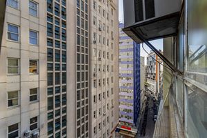 Image 16 - 878185