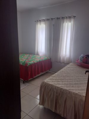 Image 9 - 878186