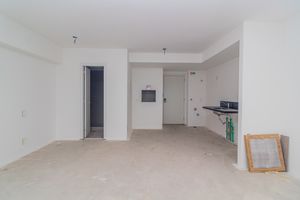 Image 4 - 878198