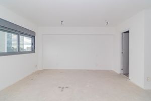 Image 6 - 878198