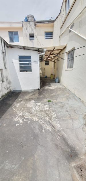 Image 62 - 878255
