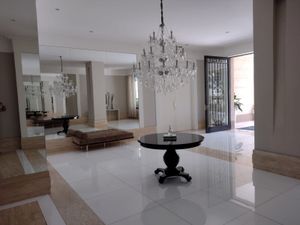Image 13 - 878264