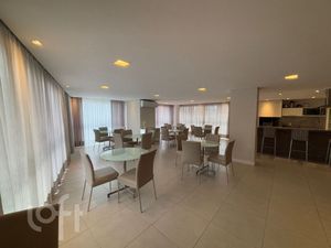 Image 39 - 878287