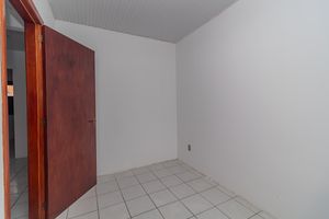 Image 7 - 878288