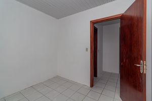 Image 11 - 878288