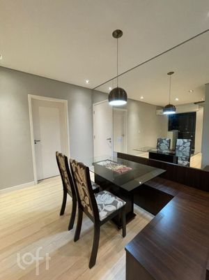 Image 4 - 878289