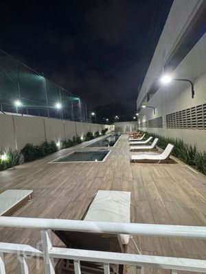 Image 15 - 878292