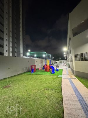 Image 23 - 878292