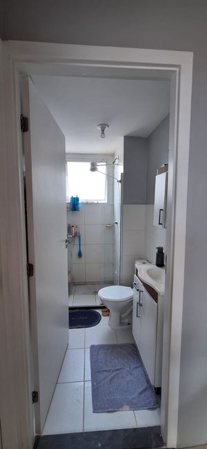 Image 8 - 878295