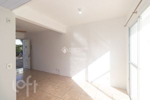 Image 3 - 878298