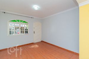 Image 1 - 878302