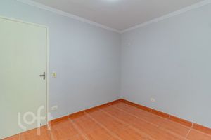 Image 17 - 878302