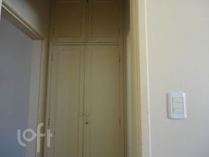 Image 15 - 878305