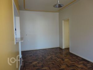 Image 1 - 878305