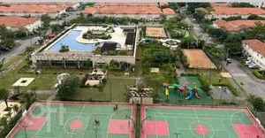 Image 10 - 878306