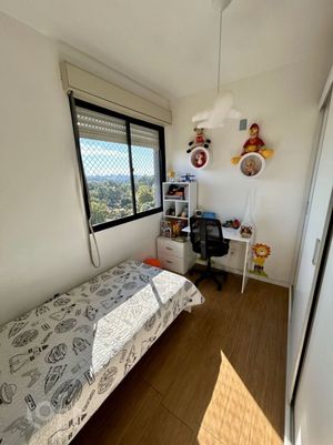 Image 15 - 878307