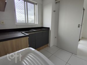 Image 3 - 878318