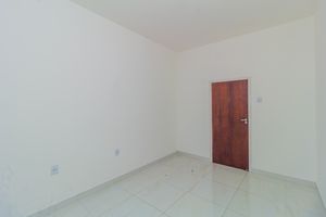 Image 12 - 878319
