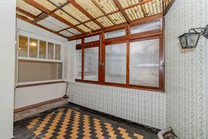 Image 16 - 878339